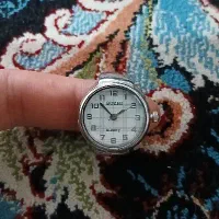 ساعت انگشتری