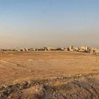 زمین-فروشی