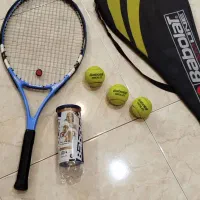 راکت تنیس BABOLAT به همراه کیف حمل و توپ اصل