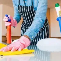 انجام امور منزل و آشپزی