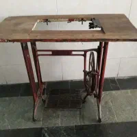 میزچرخ خیاطی سینجر