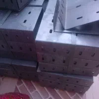 وال پست با پیچ