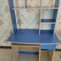 میز تحریر کشودار کاملاً سالم قیمت مناسب