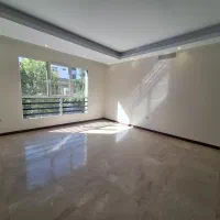 ۱۲۲ متر/ تکواحدی/قلهک/ ۴ ساله