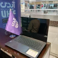 لپتاپ استوک Asus در حد نو با صفحه ی تاچ