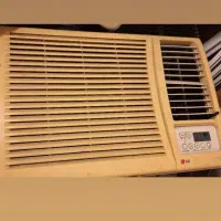 کولر پنجره ای ال جی به تازگی سرویس شده