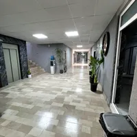 دفتر اداری با سند تجاری مناسب برای بازرگانی|اجارهٔ دفتر صنعتی، کشاورزی، تجاری|تهران, شهرک امام خمینی|دیوار