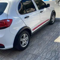 کویک rs سفید قرمز