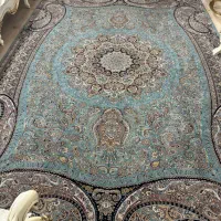 فرش ۷۰۰ شانه