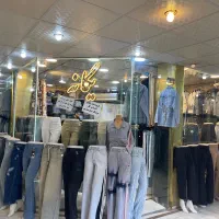 فروشنده خانم