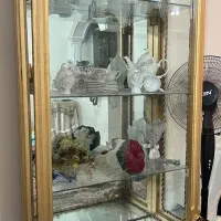 بوفه طلایی