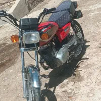 متور سیکلت ۱۲۵