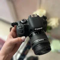 دوربین کنون 800d