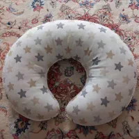 بالشت شیردهی