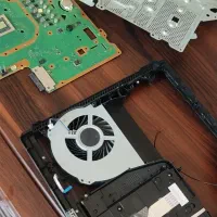 تعمیر و سرویس کنسول بازی  PS4 & PS5
