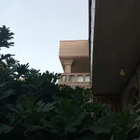 اجاره واحدطبقه بالا