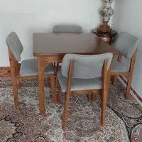 میز ناهار خوری ۴ نفره