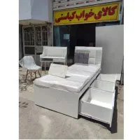 تخت یک نفره . سرویس خواب.میز تحریر.تخت کیاستی