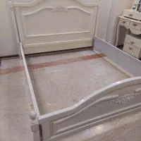 تخت خواب دو نفره