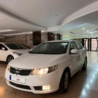 سراتو ۲۰۰۰ آپشنال ۱۳۹۷ ، بی‌رنگ ، مالک اول