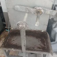 لوازم و دستگاه آبنبات ریزی و نقل سازی