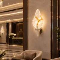 چراغ دیوار کوپ گلبرگ