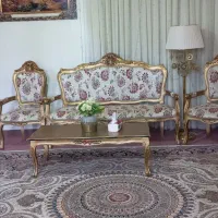 مبل سلطنتی