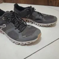 کفش کتونی QC