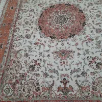 فرش ۷۰۰ شانه ۱۲ متری