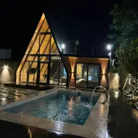 سوئیسی-با-استخر-زیباکنار