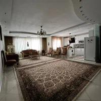 چهارراه خیام/ 138 متر / حاشیه خیابان اصلی