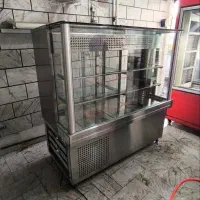 یخچال و فریزر در حد نو