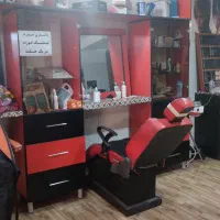تجهیزات آرایشگاهی ویترین آرایشگاه و میز ناخن