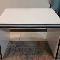میز تحریر