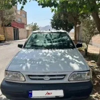 پراید سفید