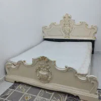 تخت دونفره