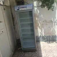 فریزر تک درب. و یخچال تک درب