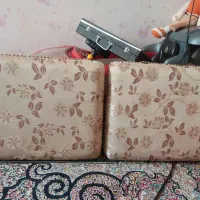 دو عدد پشتی نو