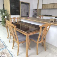 میز و صندلی