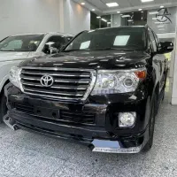 لندکروز مدل ۲۰۱۰ بدون رنگ