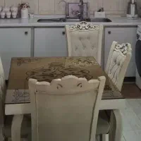میزغذاخوری