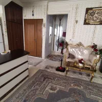 آپارتمان یک خوابه با پارکینگ اختصاصی
