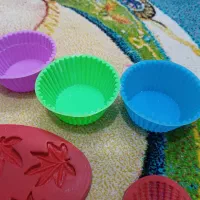 تعدادی وسایل کیک،رزین،سنگ مصنوعی