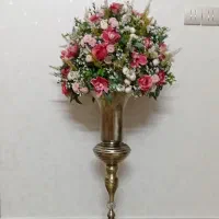 گل و گلدان