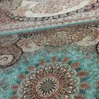 فرش و مبل و میز ناهار خوری