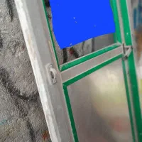 درب سرویس آلمینیومی سنگین در حد نو