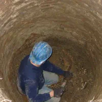 چاه کنی و سیمان کاری