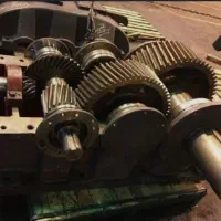 سرویس ،مونتاژ، و تعمیر انواع گیربکس صنعتی