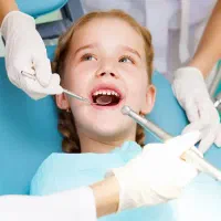 استخدام دستیار دندانپزشکی اطفال