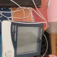 دماسنج و رطوبت سنج